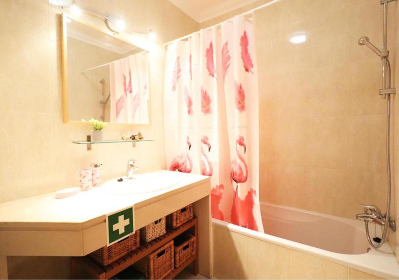 Apartamento T1 Flamingo - Portimao - 1,5 Km Da Praia Exterior photo